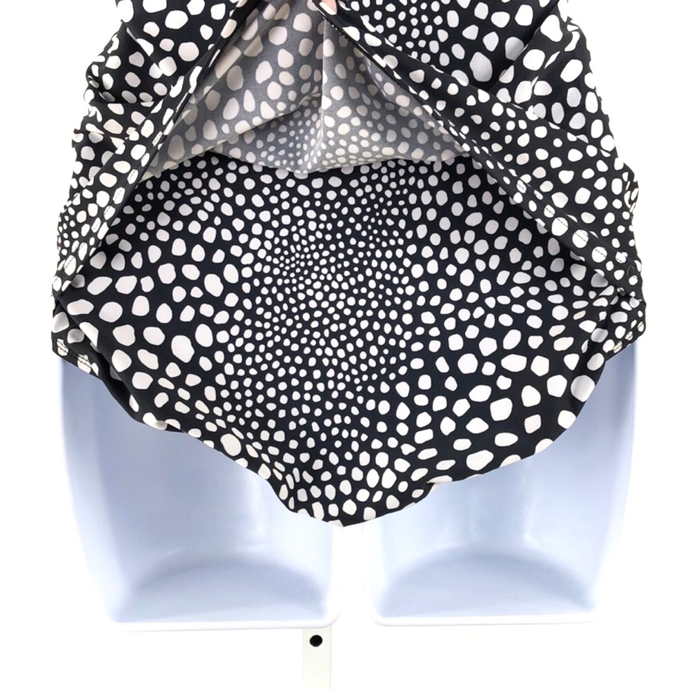 Old Navy Black White Printed Convertible Swim Suit - Picture 5 of 8